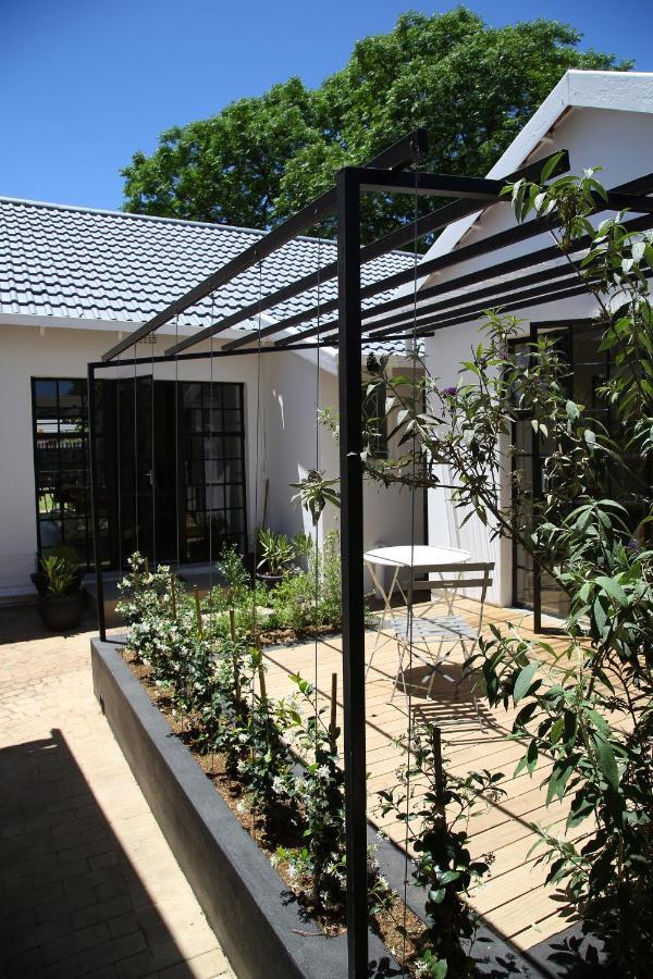 Ena Guesthouse Johannesburg Exterior foto